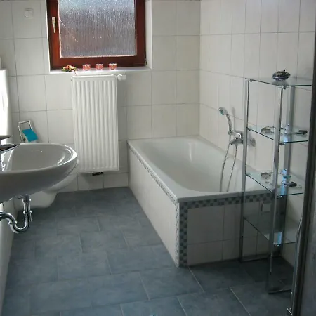 Haus Am Teich - #0 *